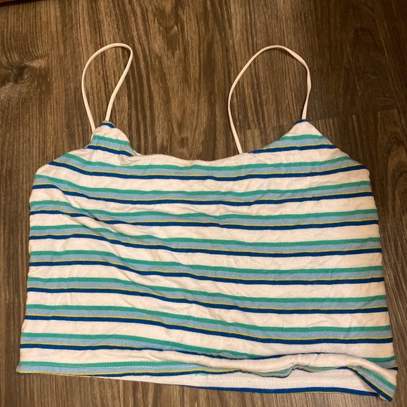 Crop Top - Picture 2 of 3